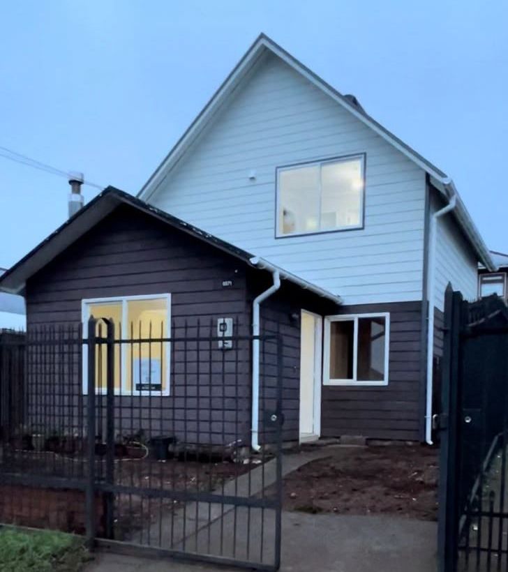La casa con el segundo piso terminado